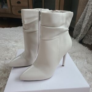 Jessica Simpson White Slouch Boots